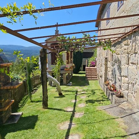 Casa Rural O Carballo Da Pedra Ла-Каньиса Экстерьер фото