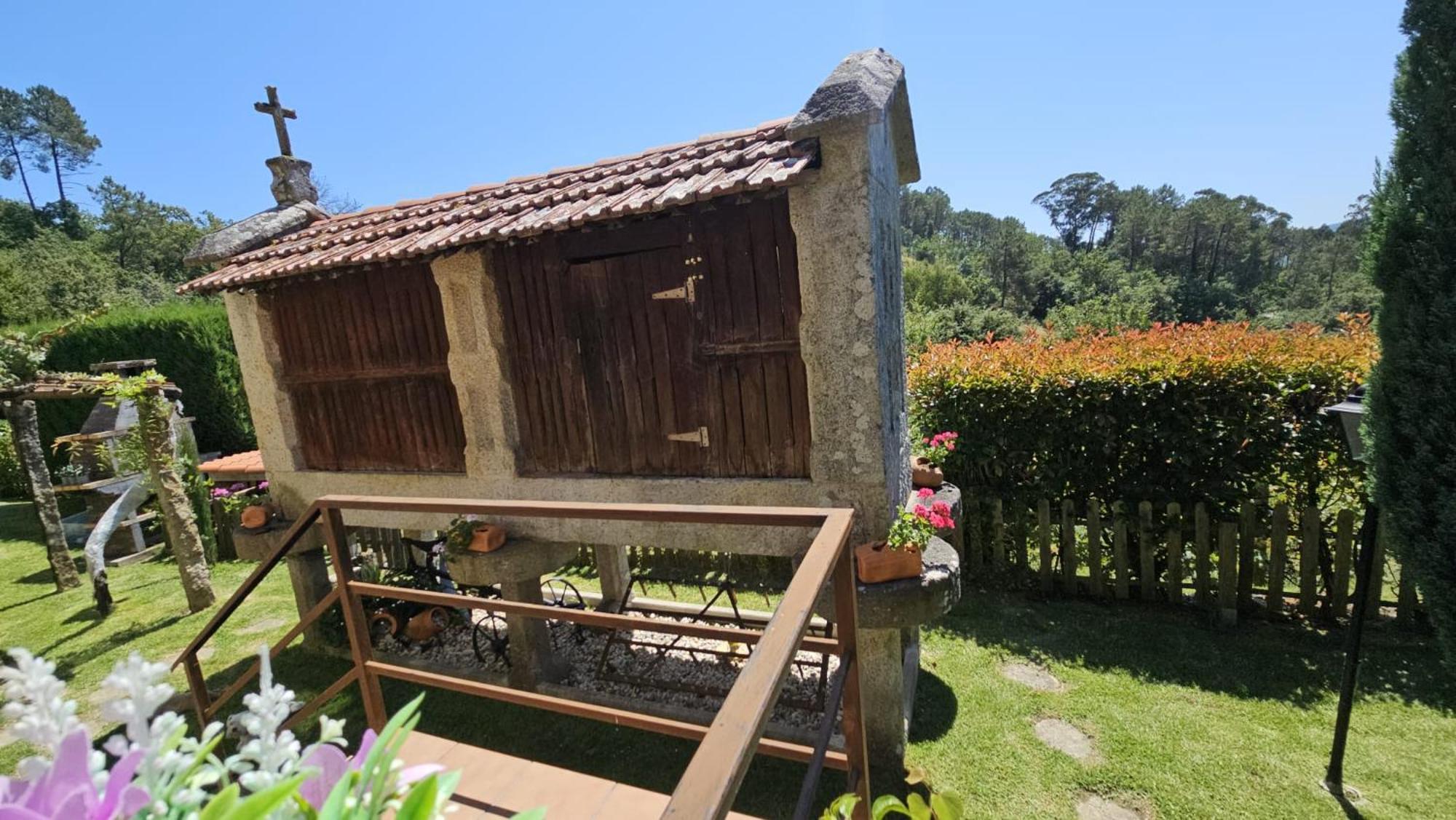 Casa Rural O Carballo Da Pedra Ла-Каньиса Экстерьер фото